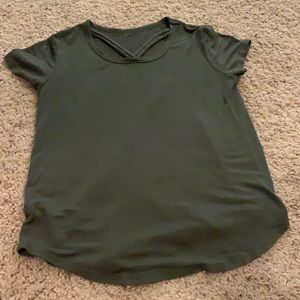 A short sleeve tee ,dark green
